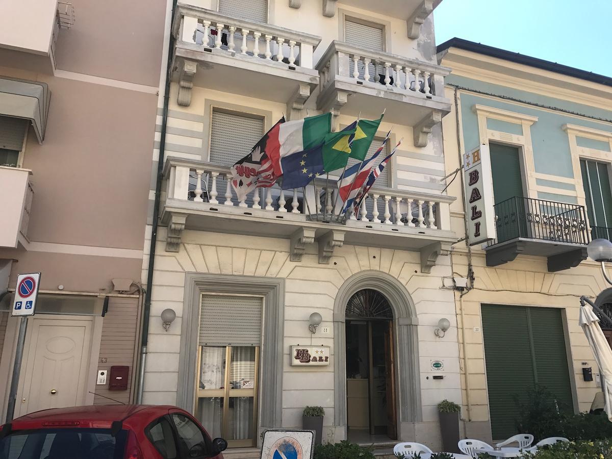 Hotel Bali Viareggio Ngoại thất bức ảnh